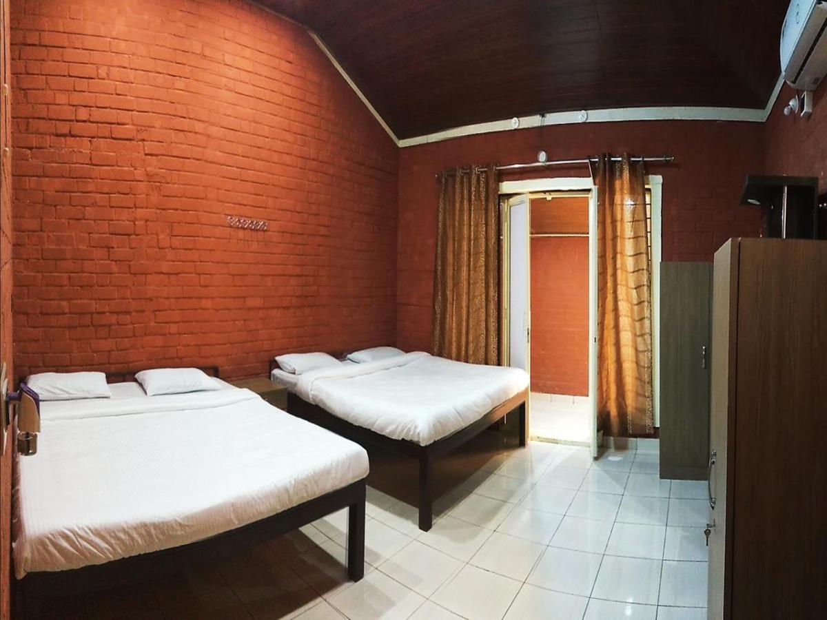 Cs County Resort Sakleshpur Luaran gambar