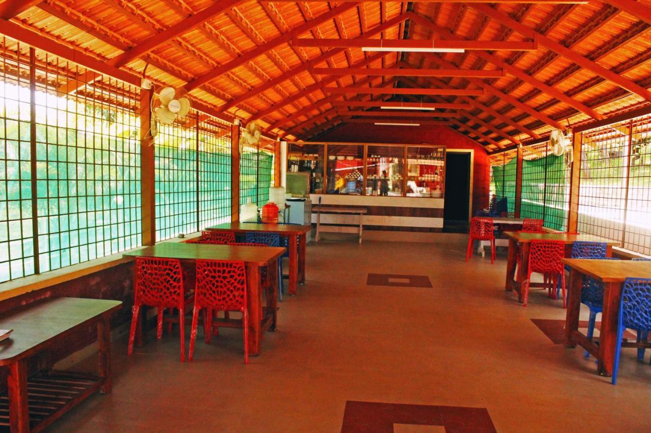 Cs County Resort Sakleshpur Luaran gambar
