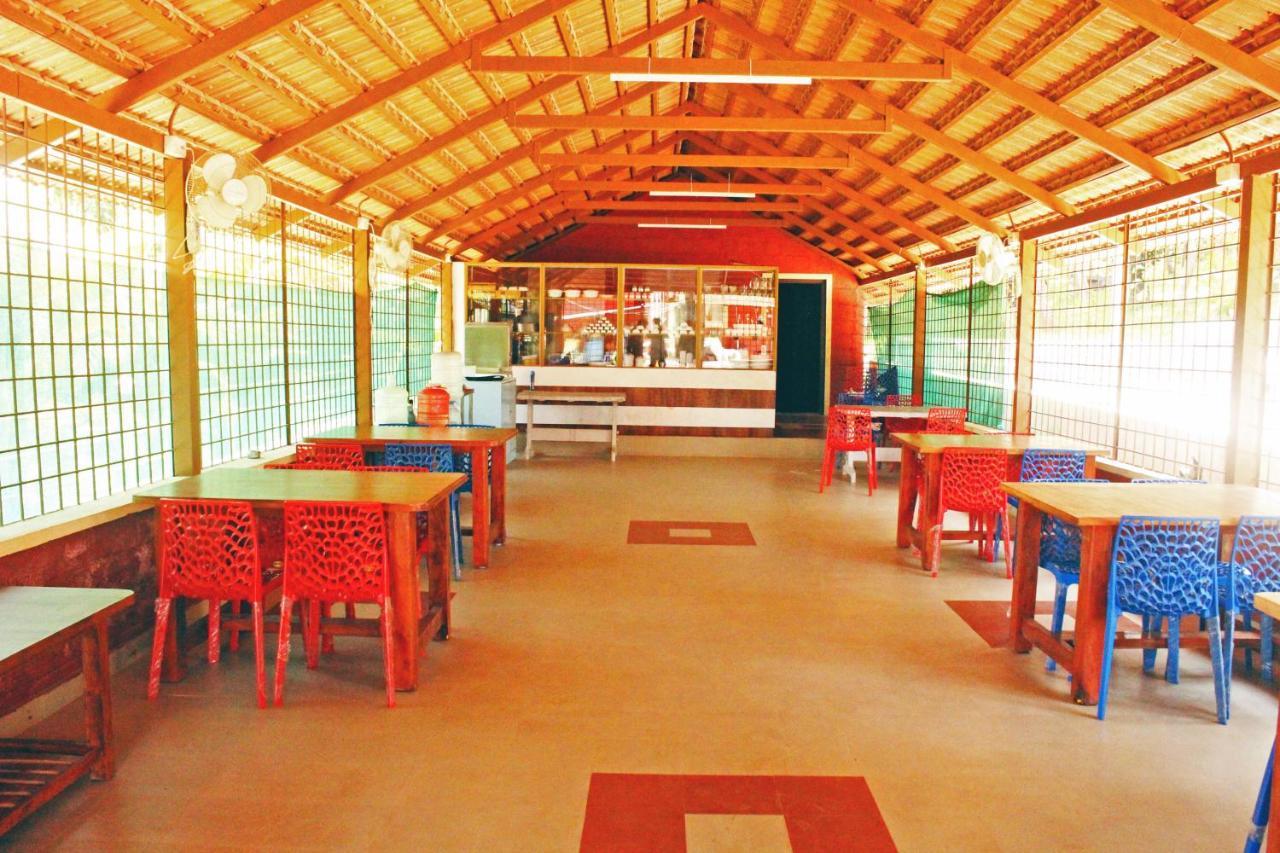 Cs County Resort Sakleshpur Luaran gambar