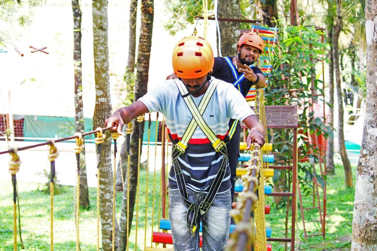 Cs County Resort Sakleshpur Luaran gambar