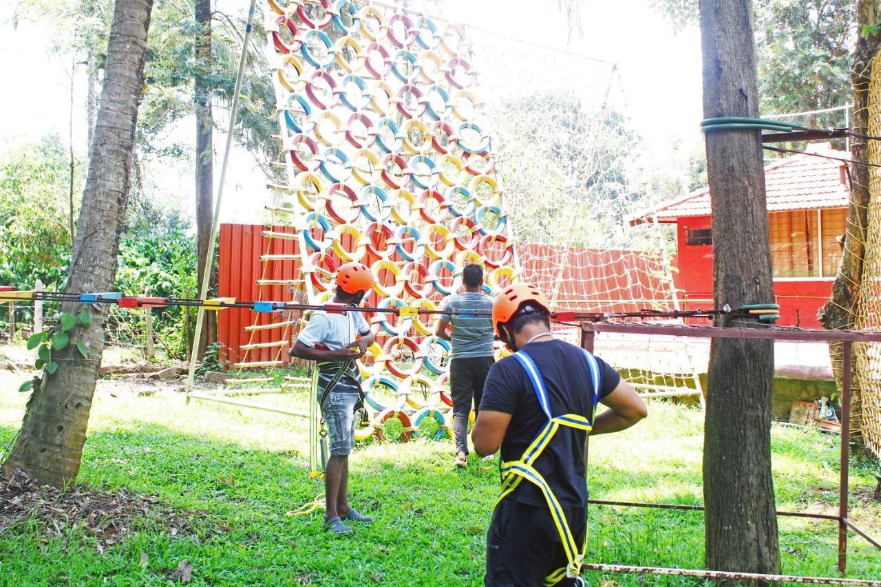 Cs County Resort Sakleshpur Luaran gambar