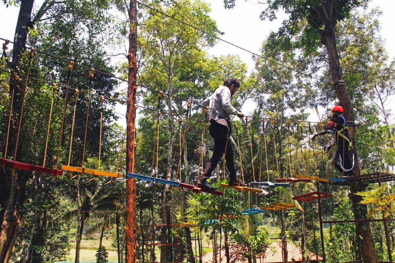 Cs County Resort Sakleshpur Luaran gambar